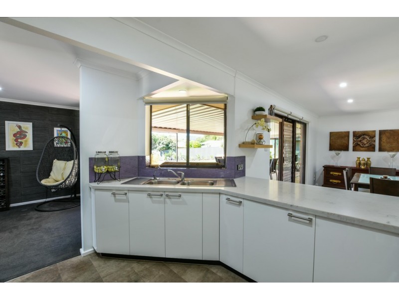 20 Moncur Street, Woodcroft SA 5162