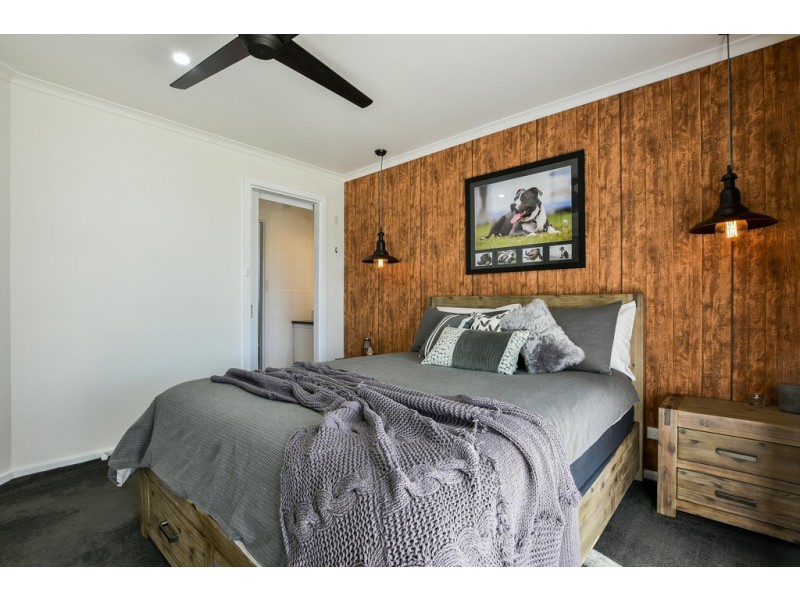 20 Moncur Street, Woodcroft SA 5162