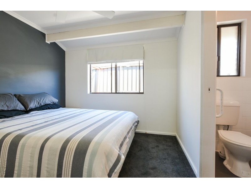 20 Moncur Street, Woodcroft SA 5162