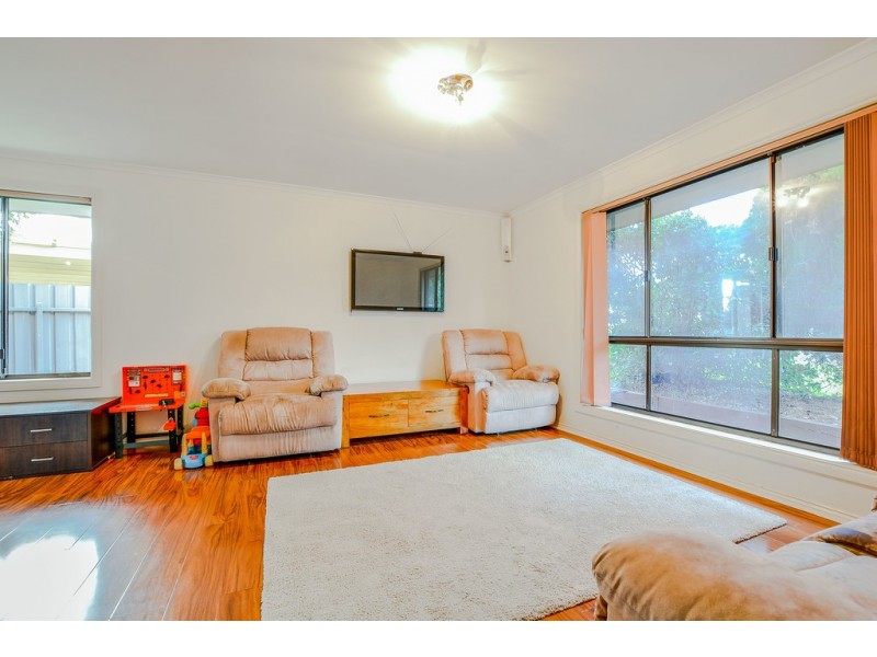 22 Rothschild Street, Woodcroft SA 5162