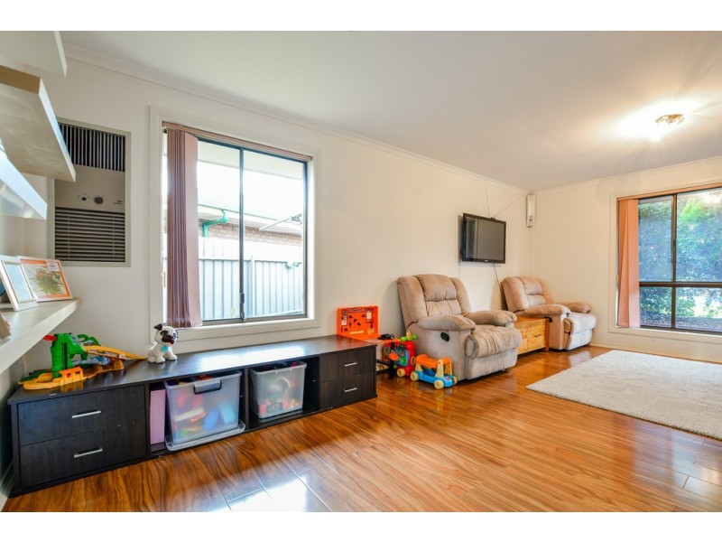 22 Rothschild Street, Woodcroft SA 5162