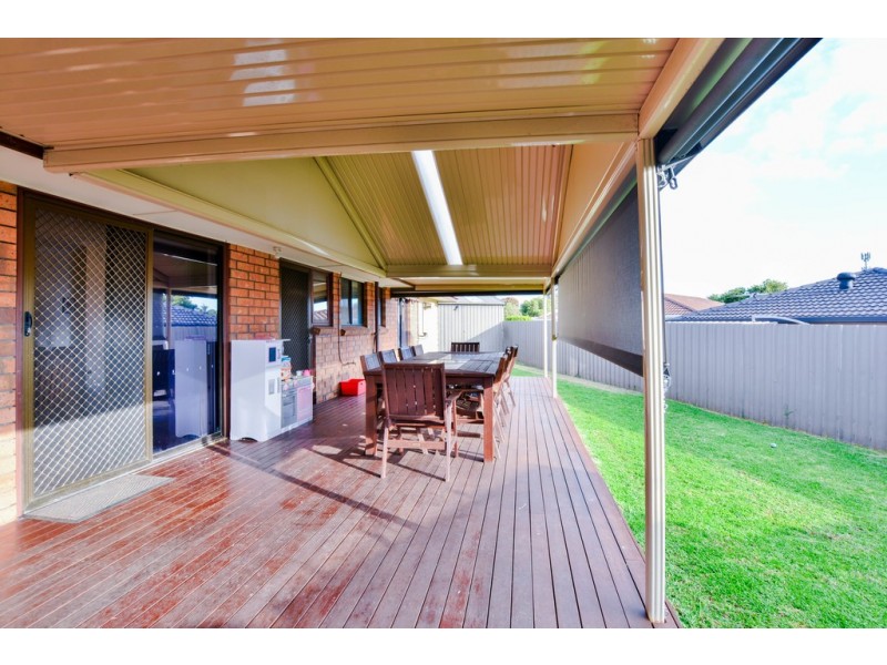 22 Rothschild Street, Woodcroft SA 5162