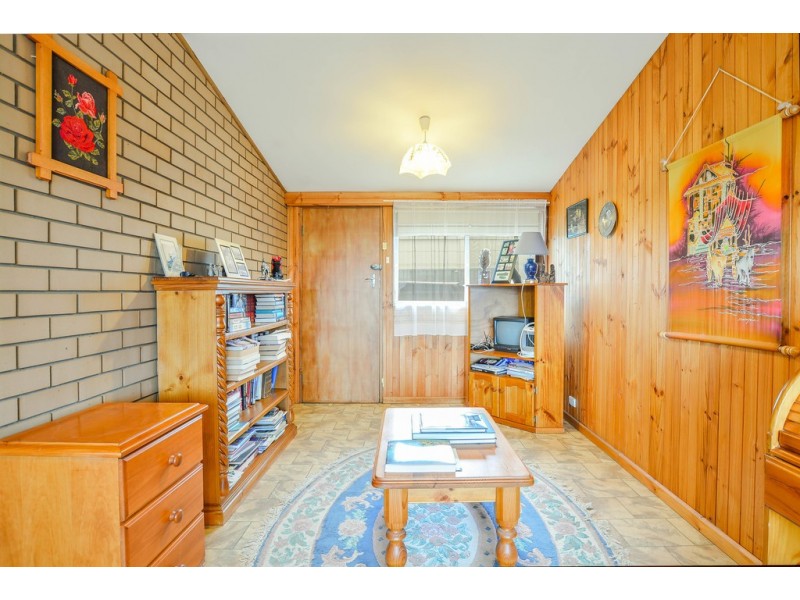 8 Plaza Ave, Sellicks Beach SA 5174