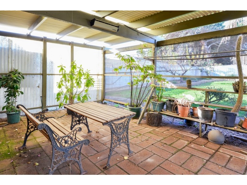 8 Plaza Ave, Sellicks Beach SA 5174