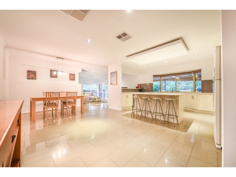 7 Santa Catalina Crescent, Seaford Rise SA 5169