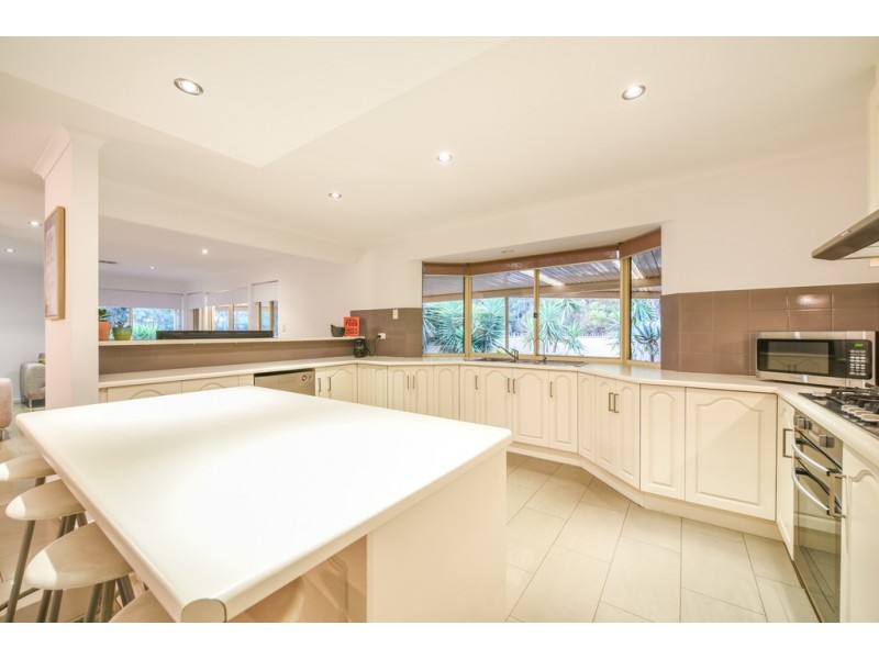 7 Santa Catalina Crescent, Seaford Rise SA 5169