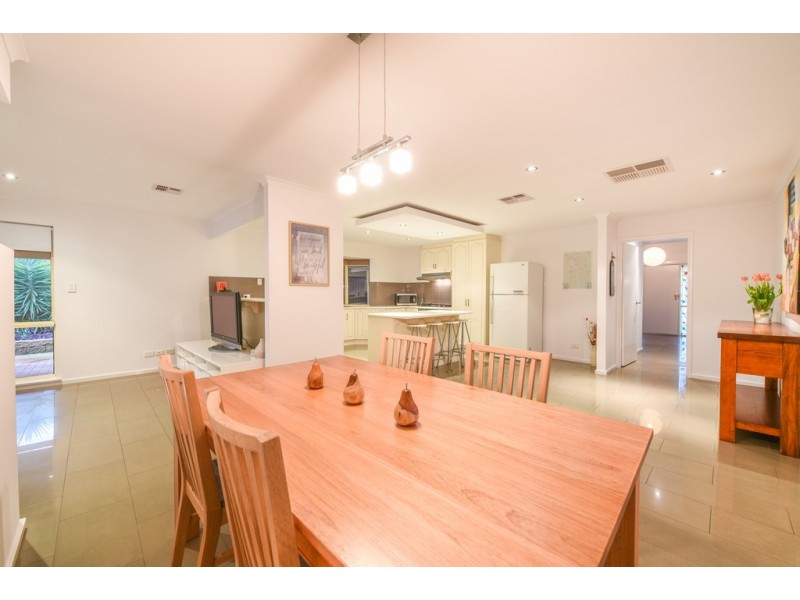 7 Santa Catalina Crescent, Seaford Rise SA 5169
