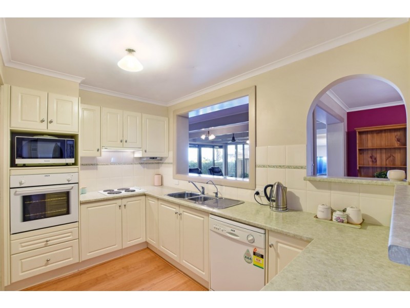 7 Inali Court, Hallett Cove SA 5158