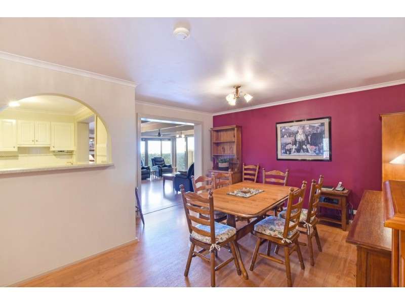 7 Inali Court, Hallett Cove SA 5158