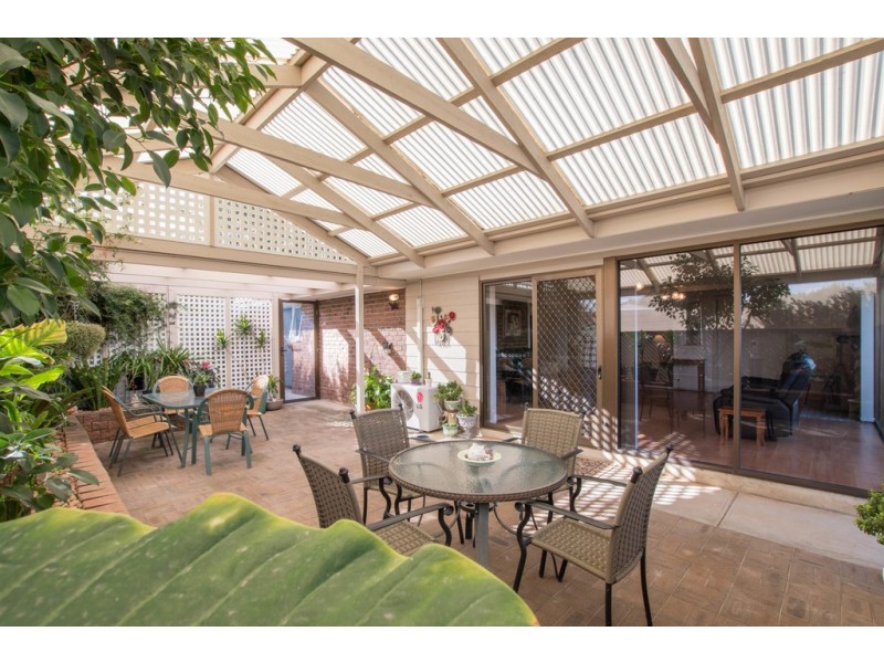 7 Inali Court, Hallett Cove SA 5158