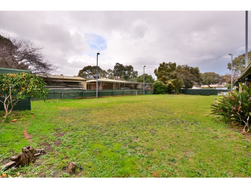 63 and 65 Wheatsheaf Rd, Morphett Vale SA 5162