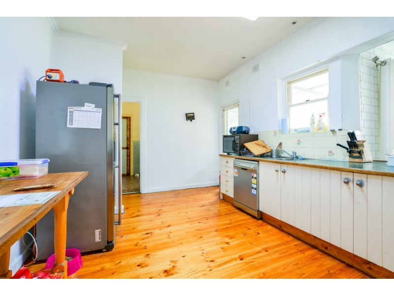 63 and 65 Wheatsheaf Rd, Morphett Vale SA 5162