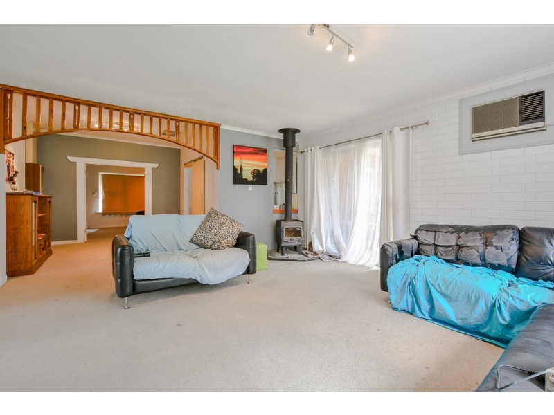 63 and 65 Wheatsheaf Rd, Morphett Vale SA 5162