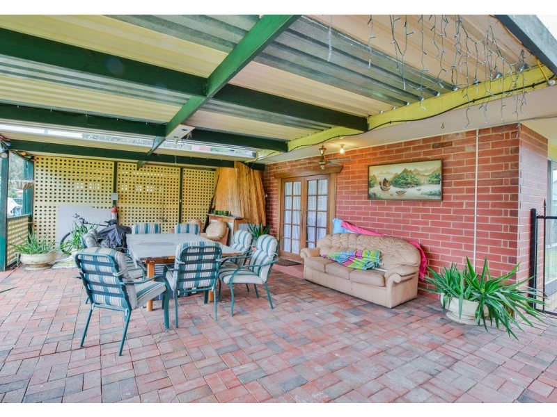 63 and 65 Wheatsheaf Rd, Morphett Vale SA 5162