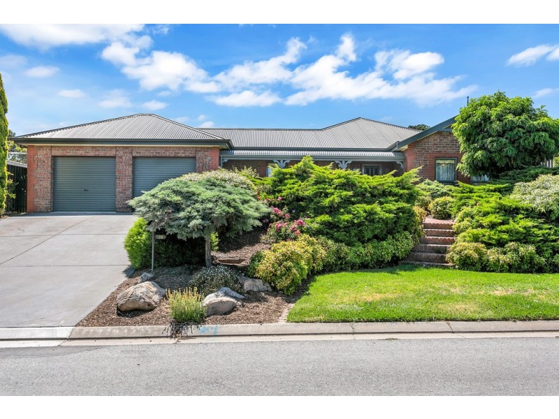 26 Jutland Parade, Woodcroft SA 5162