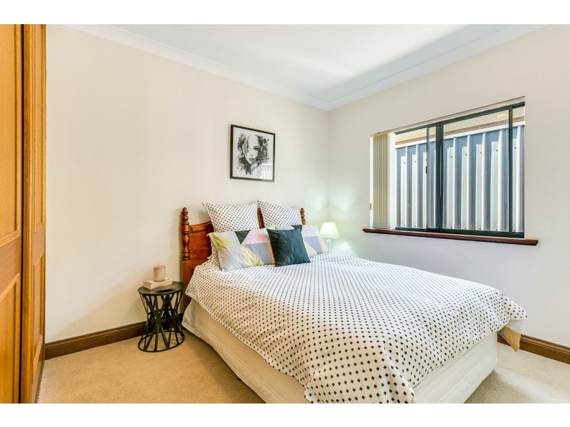26 Jutland Parade, Woodcroft SA 5162