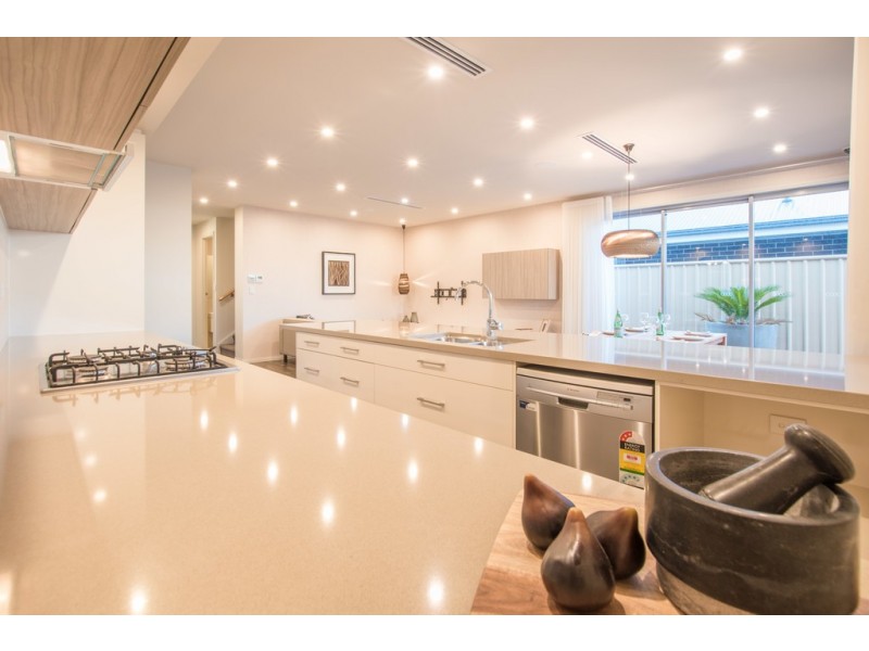 6 Cordage Court, Seaford Meadows SA 5169