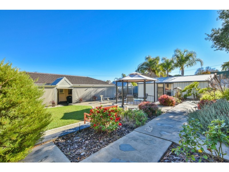 12 Haskard Road, Morphett Vale SA 5162