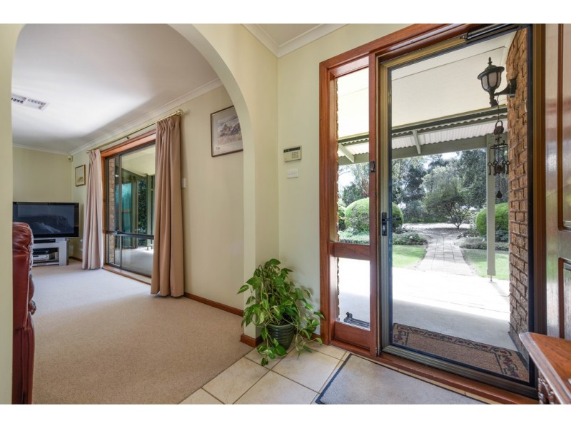 131 Communication Rd, Tatachilla SA 5171