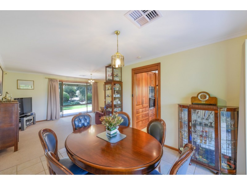 131 Communication Rd, Tatachilla SA 5171