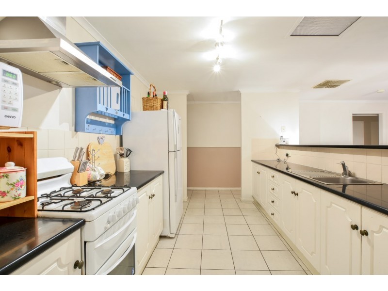 20 Zabica Avenue, Woodcroft SA 5162