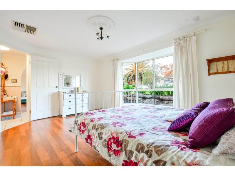 20 Zabica Avenue, Woodcroft SA 5162