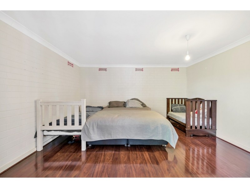 42 Powell Place, Morphett Vale SA 5162