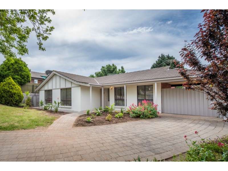 6 Chifley Crescent, Trott Park SA 5158