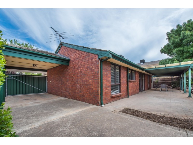 6 Chifley Crescent, Trott Park SA 5158