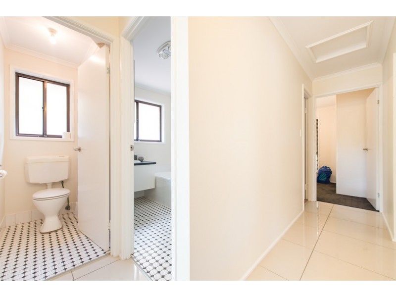 6 Chifley Crescent, Trott Park SA 5158