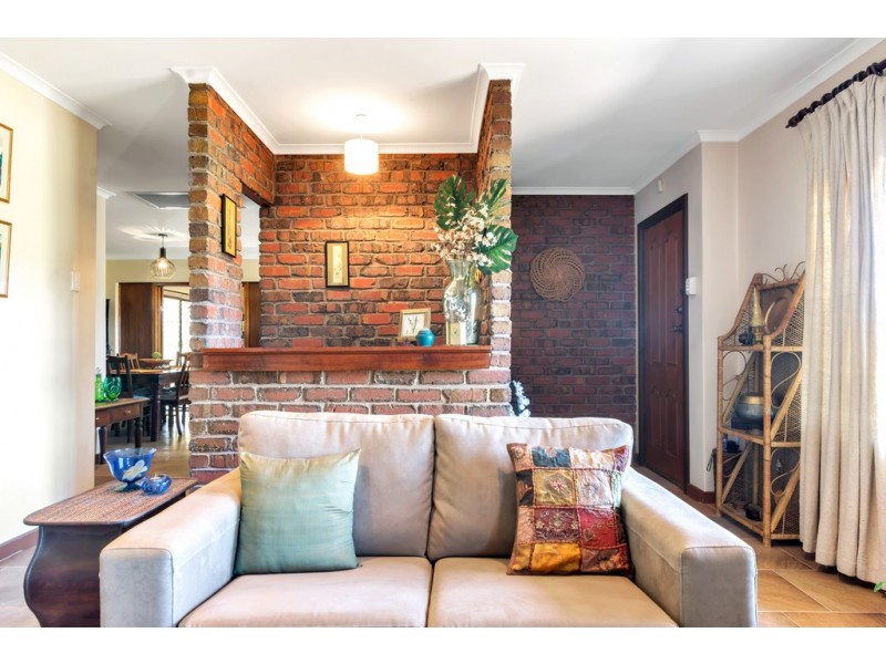 49 Karoona Crescent, Seacombe Heights SA 5047