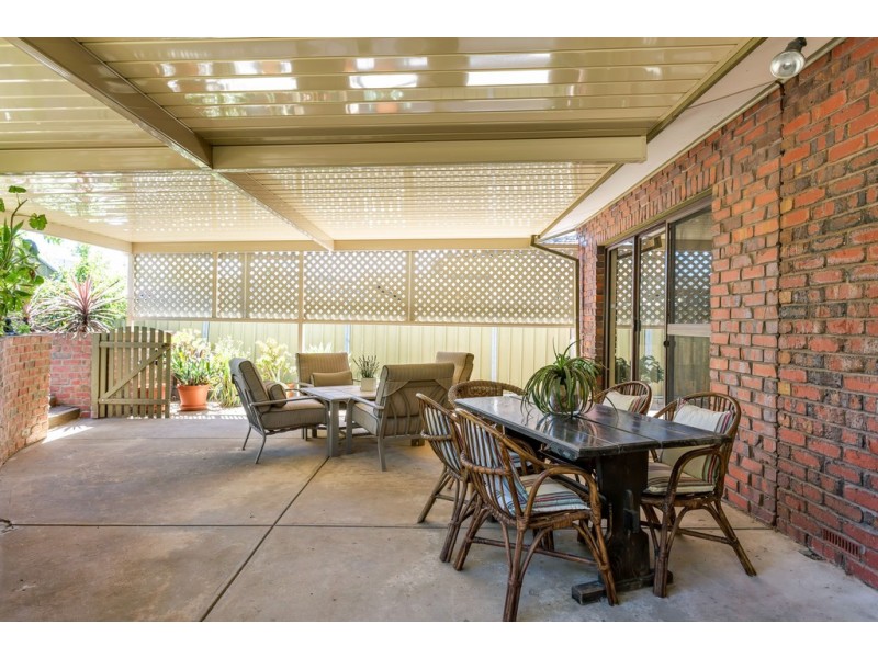 49 Karoona Crescent, Seacombe Heights SA 5047