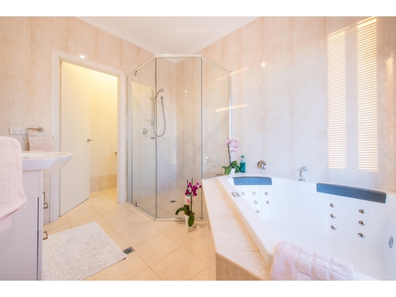 43 Huntingdale Rd, Noarlunga Downs SA 5168