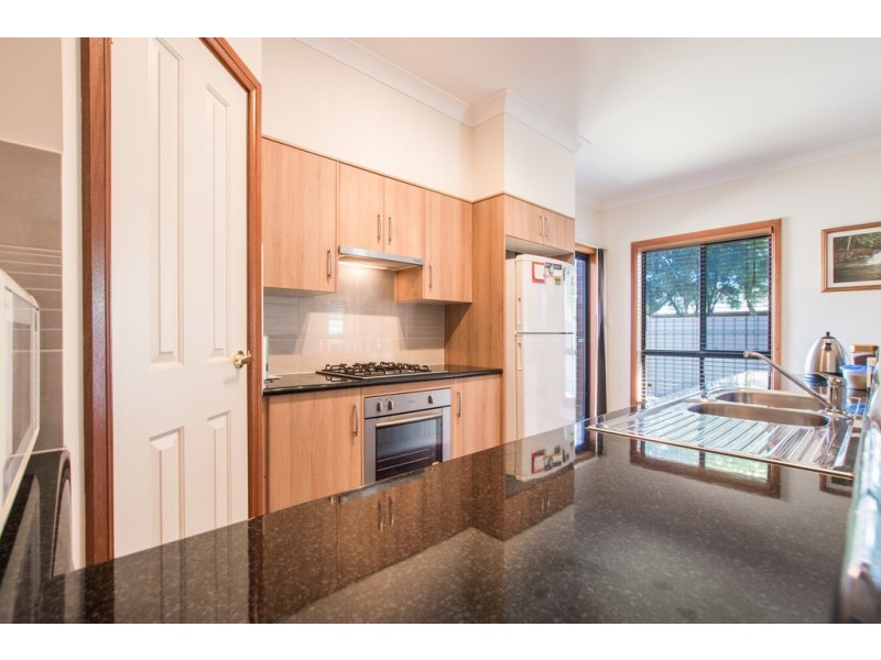 6 Gazeby Street, Glandore SA 5037