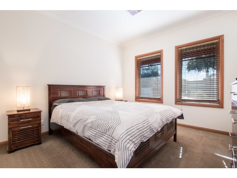 6 Gazeby Street, Glandore SA 5037