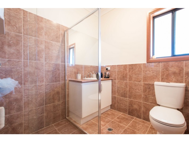 6 Gazeby Street, Glandore SA 5037