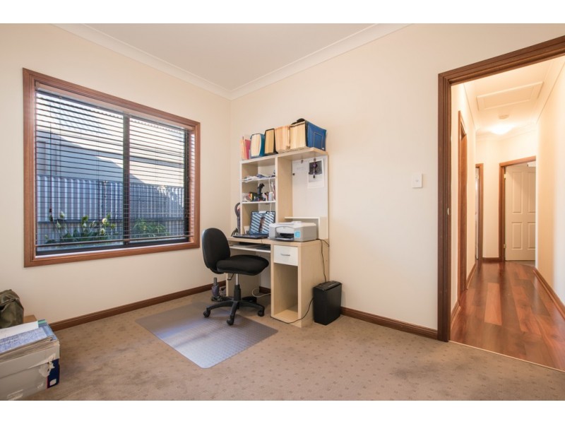 6 Gazeby Street, Glandore SA 5037