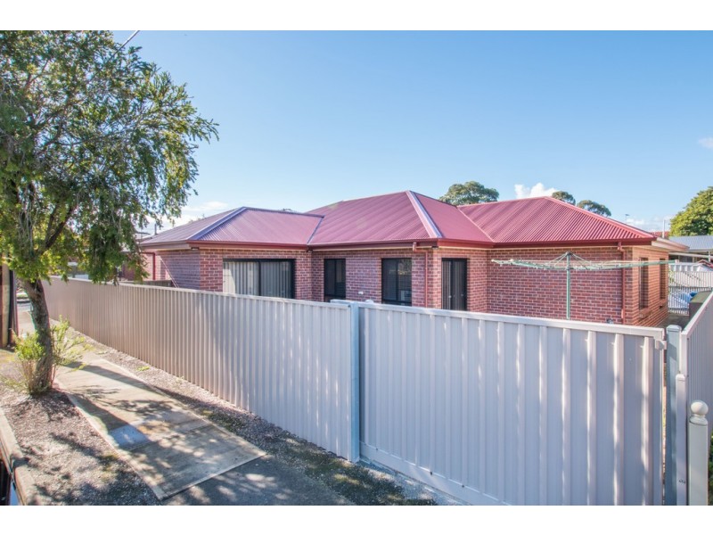 6 Gazeby Street, Glandore SA 5037