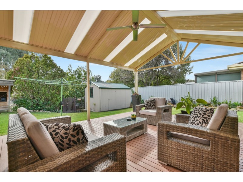 1 Ash Street, Aberfoyle Park SA 5159