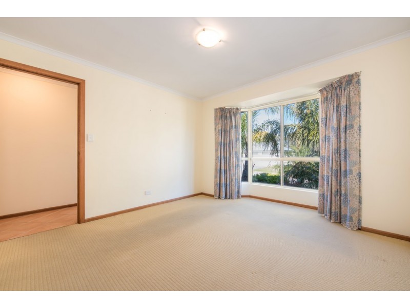 49 Jimmy Watson Drive, Woodcroft SA 5162