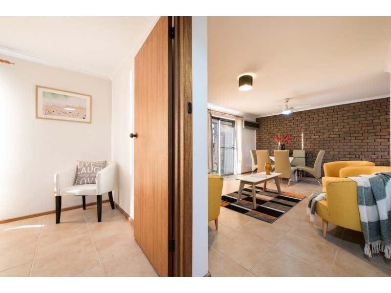 2/113 The Cove Road, Hallett Cove SA 5158