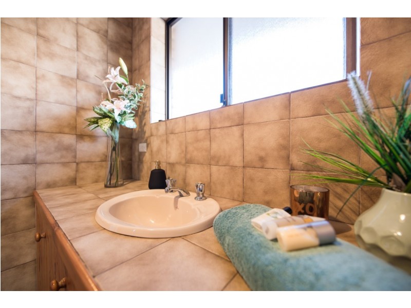 2/113 The Cove Road, Hallett Cove SA 5158