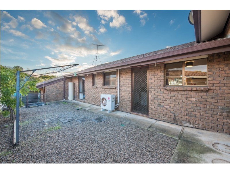 2/113 The Cove Road, Hallett Cove SA 5158