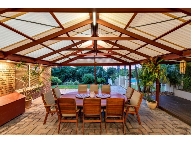 5 Farriers Way, Woodcroft SA 5162