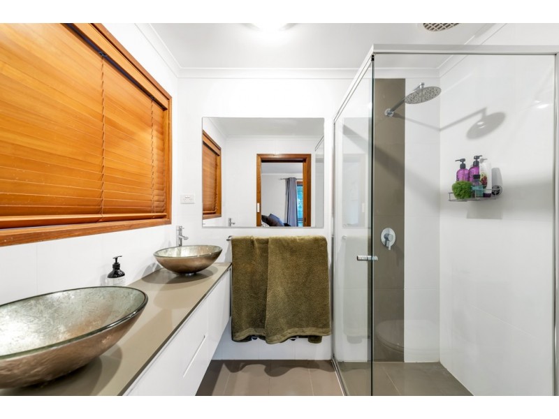 5 Farriers Way, Woodcroft SA 5162