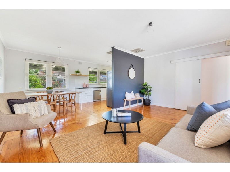 35 Oakleigh Road, Marion SA 5043