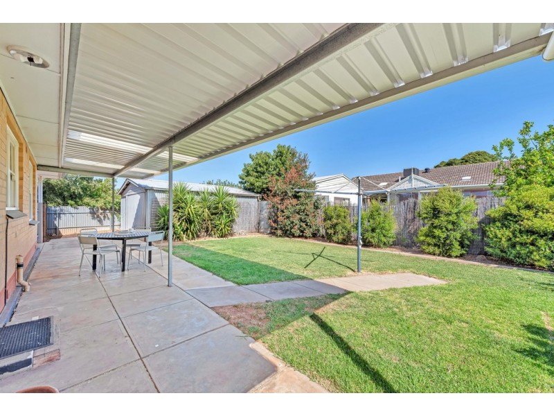 35 Oakleigh Road, Marion SA 5043