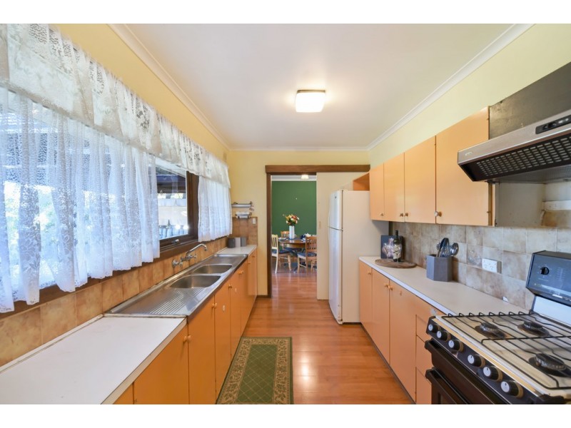 15 McDiarmid Avenue, Pasadena SA 5042