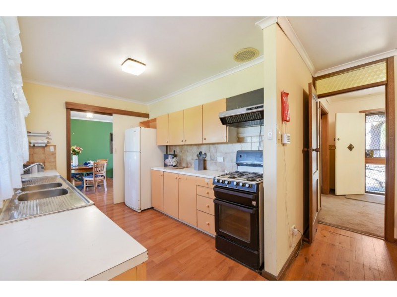 15 McDiarmid Avenue, Pasadena SA 5042