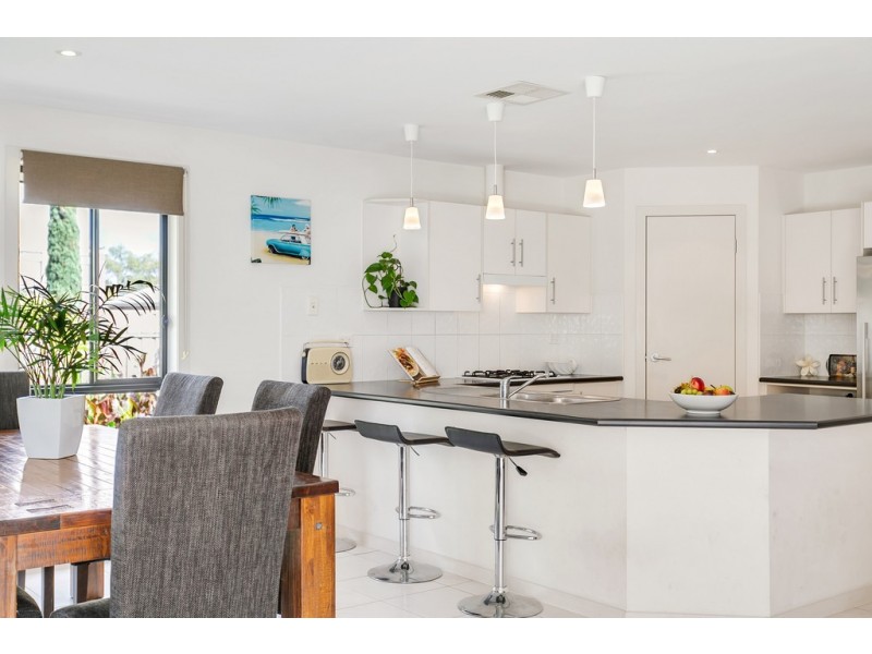 6 Grange Court, Seaford SA 5169